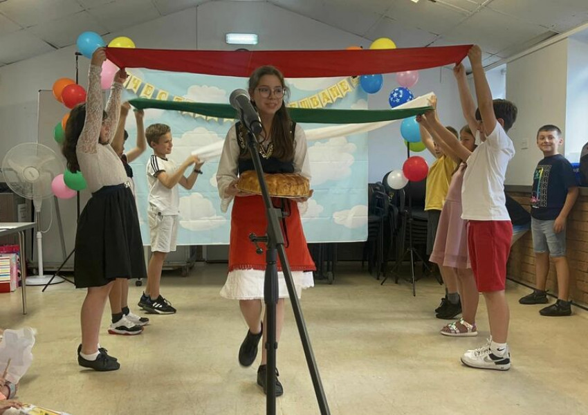 Ваканция: Училище "Българче" в Лондон с тържество по случая края на учебната година