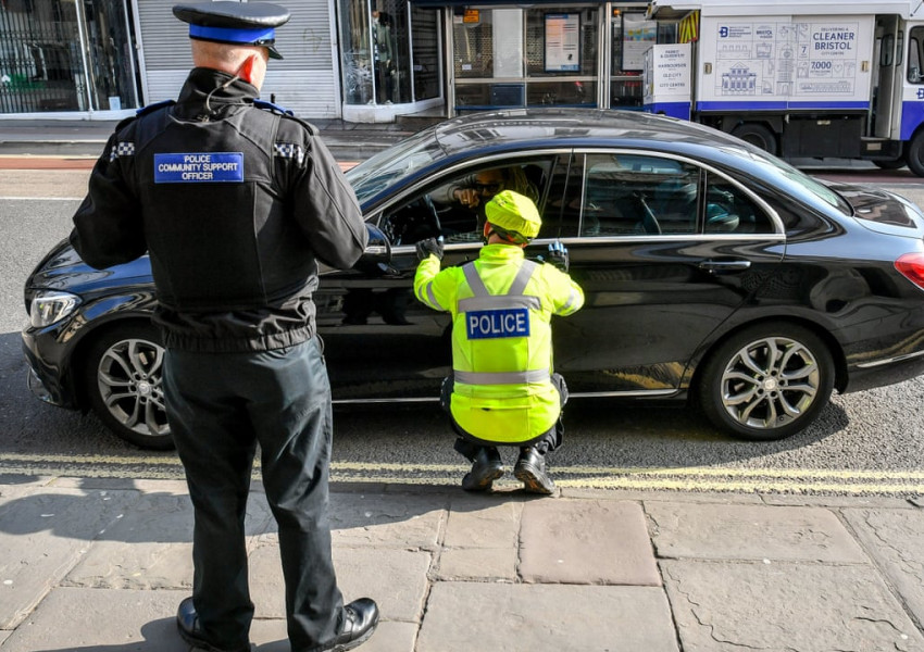 Вижте как полицаи глобяват ковид-нарушители в Лондон и какво се случва (ВИДЕО)