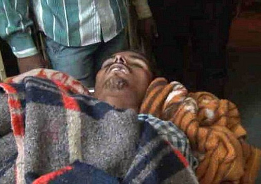 Индиец, смятан за мъртъв, се събуди по време на кремацията си