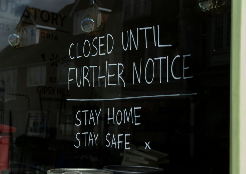 Ресторанти, заведения и пъбове, ще останат затворени до 23 март.
