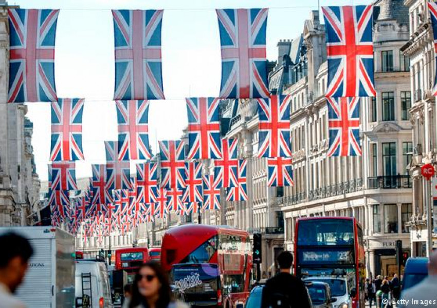 Ягуар, Еърбъс, БМВ: Всички си тръгват от Великобритания?