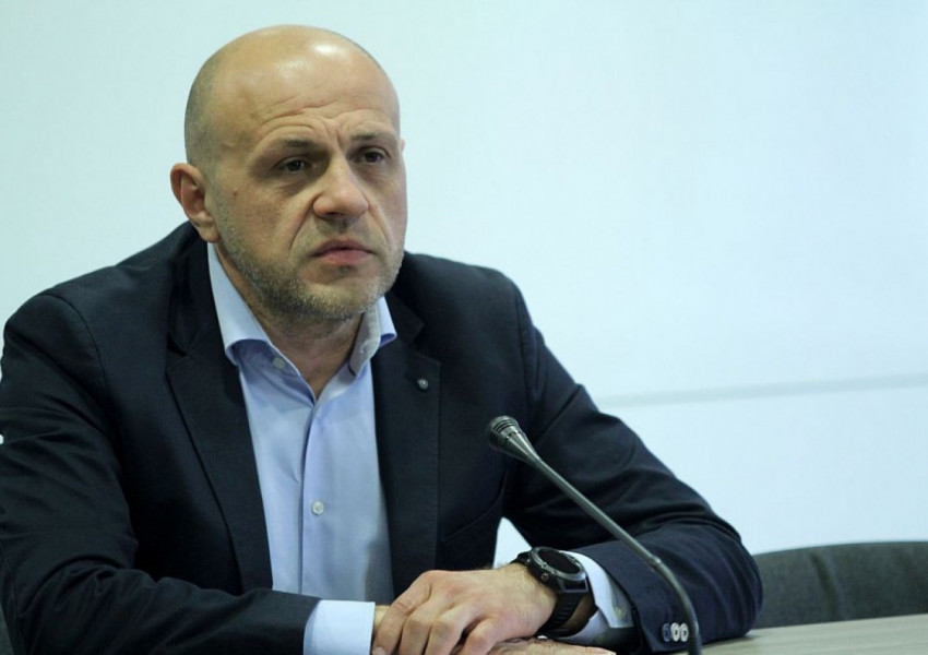 Вицепремиерът Томислав Дончев: „Другата седмица ще има конкретно решение за мерките.“