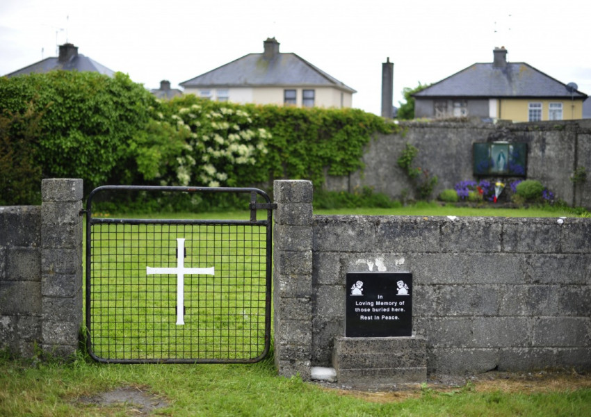 Шокиращи разкрития в Ирландия: Смърт на 9 000 деца и бебета в социални домове