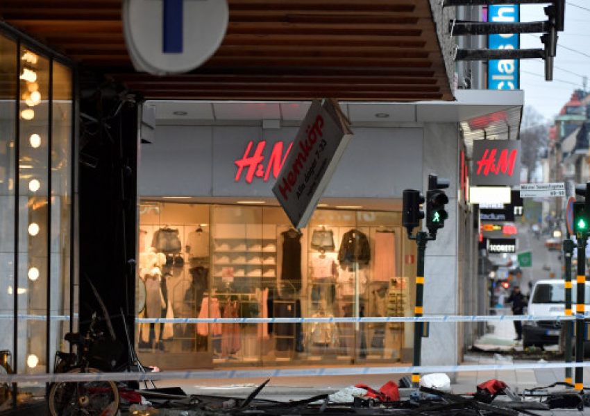 Българин в Стокхолм: В момента е като след война!