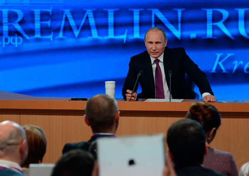 Днес Путин ще се отчете пред 1390 журналисти