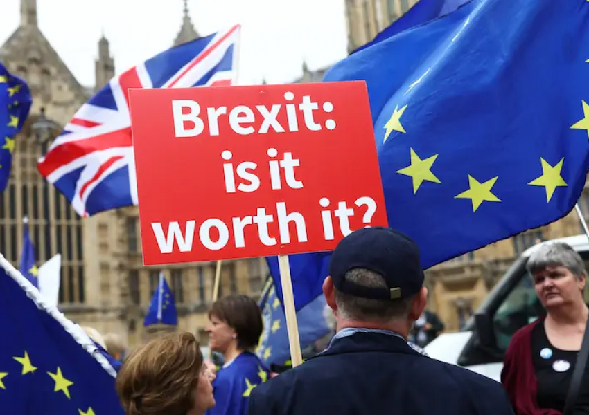 Лондон: Великобритания все пак прие закона даващ и право да наруши едностранно договора за Брекзит