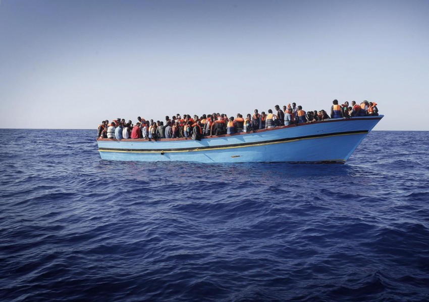 Средиземно море е погълнало над 10 000 бежанци от 2014 г. насам