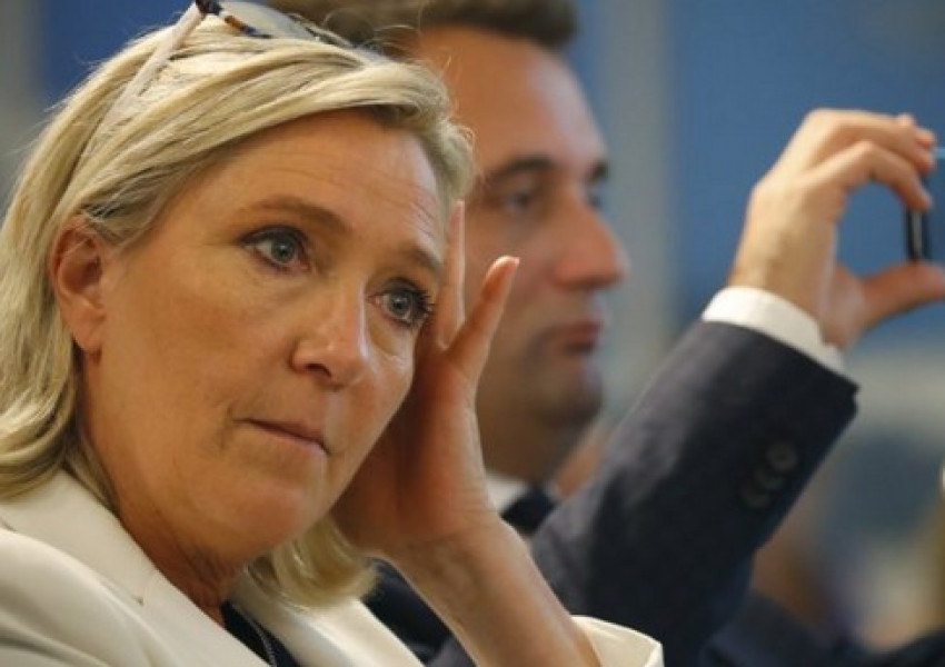 Марин льо Пен беше обвинена в плагиатство