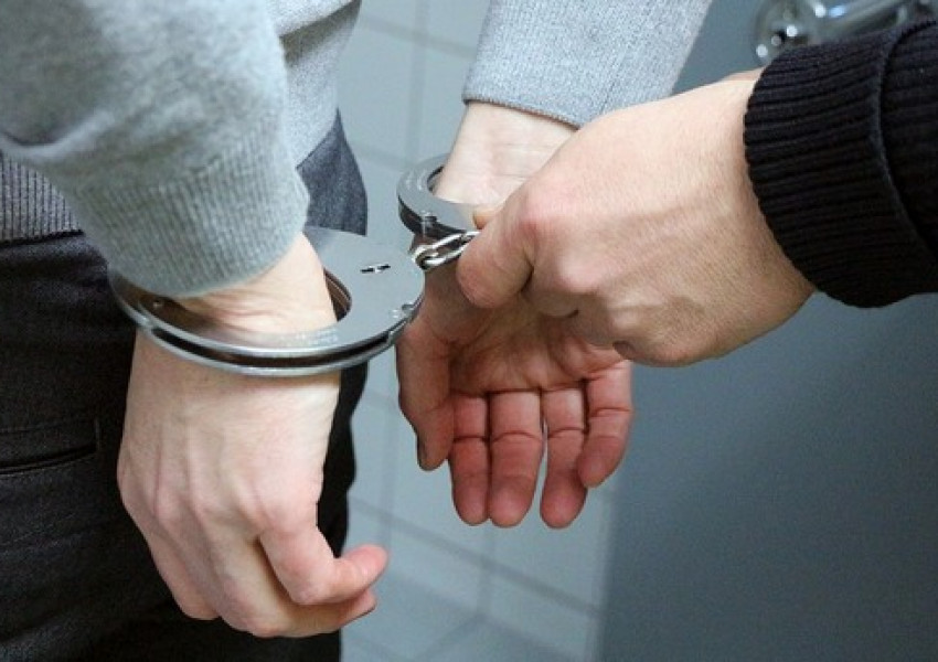 Задържаха български тийнейджър за изнасилване в Германия