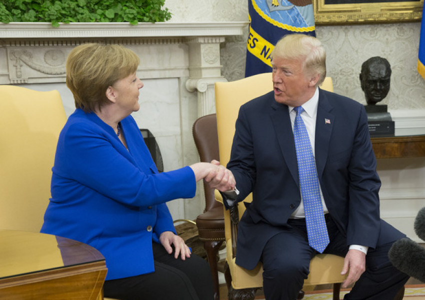 Тръмп заплаши ЕС с 20 на сто мито върху вноса на коли