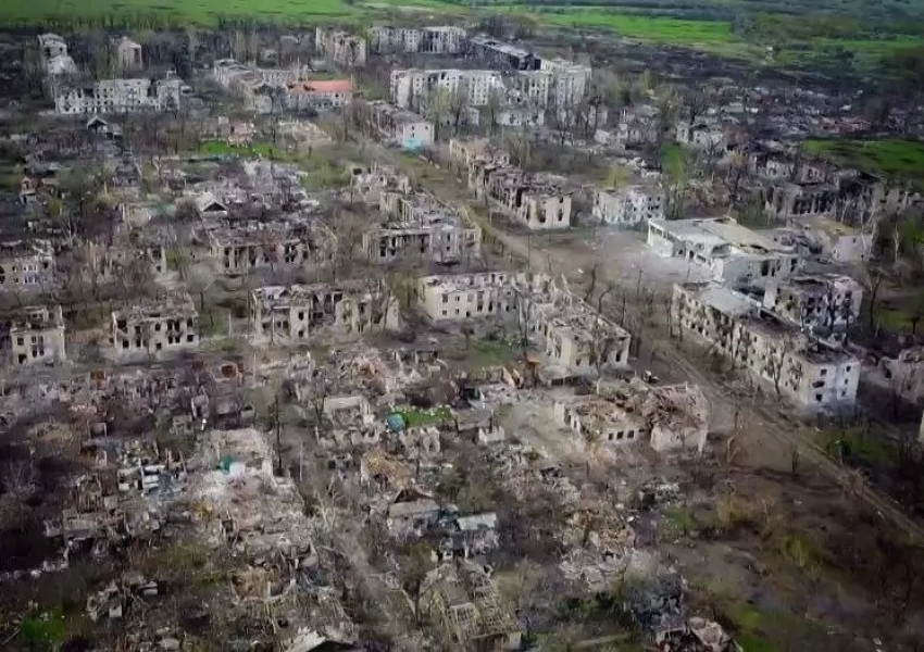 Украйна съобщи, че руската армия е превзела знаковото село Тошковка в Луганска област 