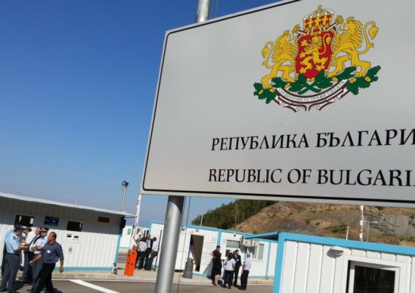 Протест против "изборния туризъм" блокира границата с Турция