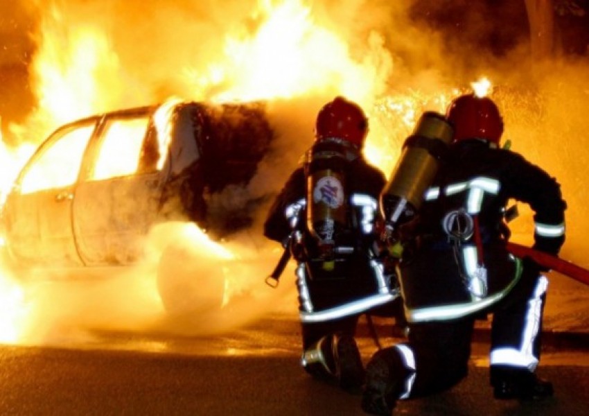 Над 800 коли са били подпалени навръх Нова година във Франция
