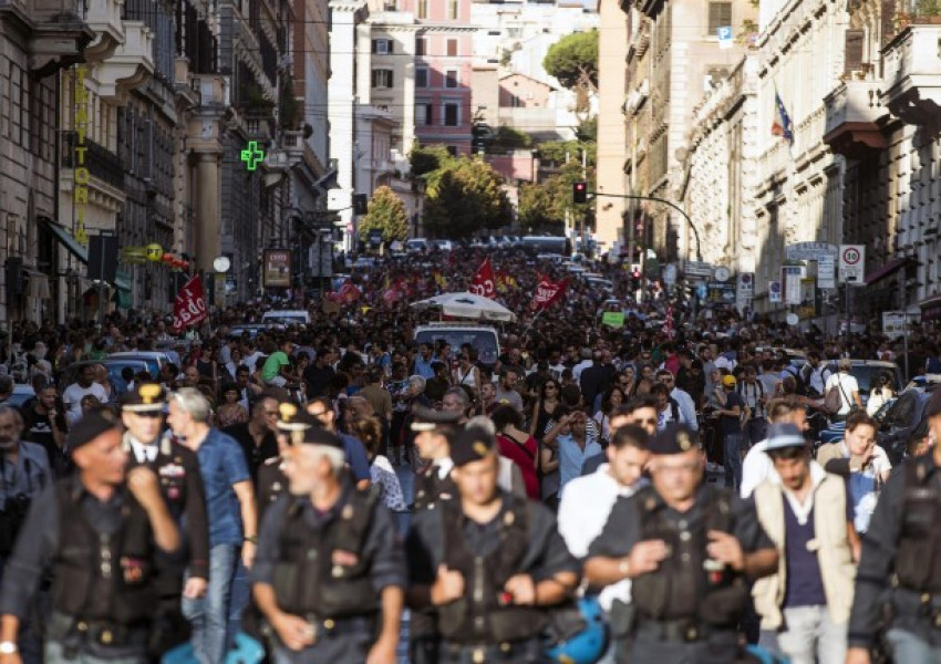 Италия настанява мигранти в домове конфискувани от мафията