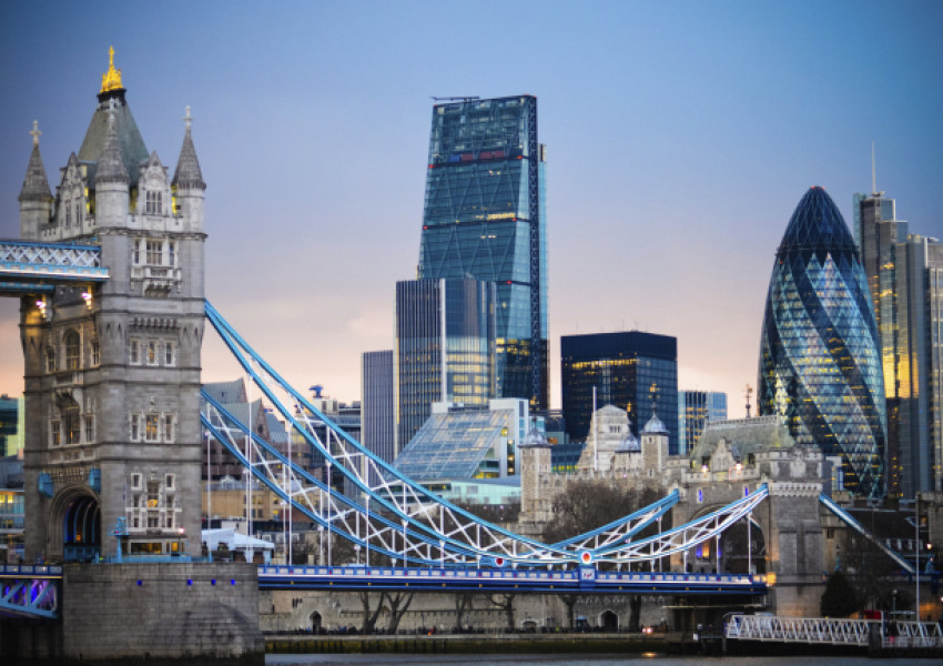 Колко ще струва "Твърд Брекзит" за всеки британец?