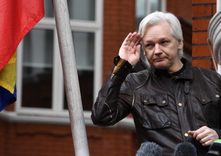 Ще предаде ли Еквадор Асандж на Великобритания?