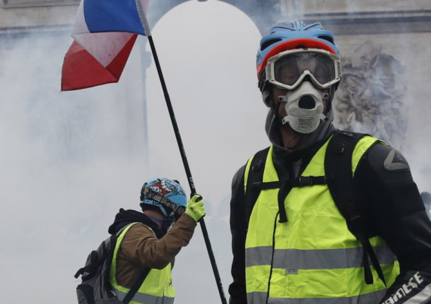 Нов уикенд на протести във Франция, мобилизираха жанрадмерията 