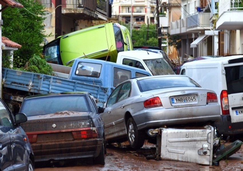 Обявиха извънредно положение в Солун и Пелопонес