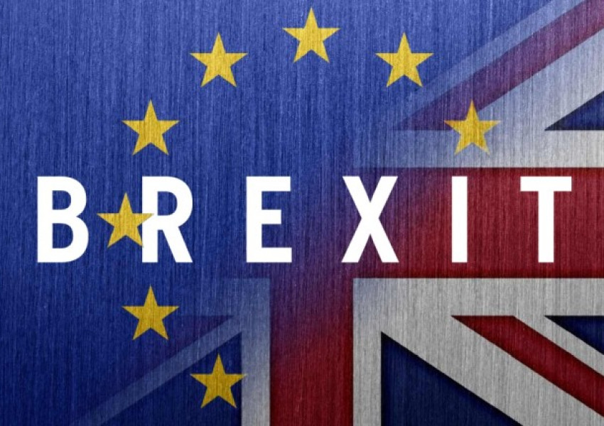 Индycтpиaлни гигaнти peжaт инвecтициитe нa Ocтpoвa пpи лoшa cдeлĸa зa Вrехіt