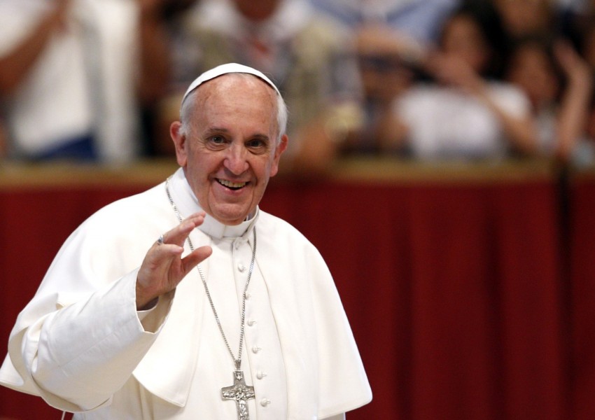 Папата поздрави православните християни за Великден
