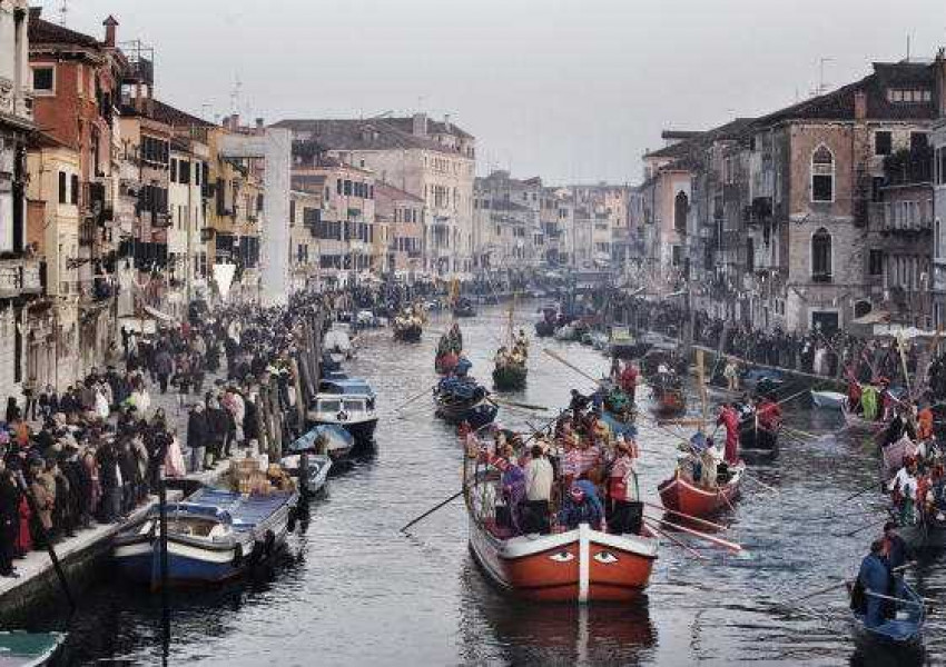Венеция въведе входна такса за всеки турист