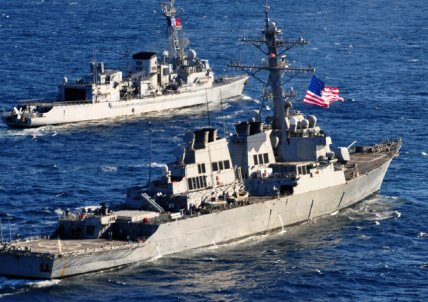 Китайската армия заяви, че е прогонила американски военен кораб, който е навлязъл във водите на  Южнокитайско море