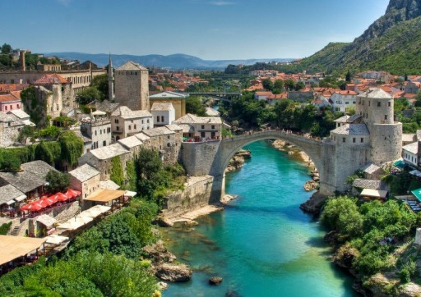 ЕС прие молбата за членство на Босна и Херцеговина  