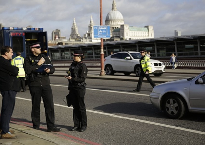 Арести в центъра на Лондон заради терористична заплаха