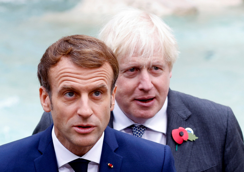 Борис Джонсън призна за проблемите с Франция, но беше уклончив за отговора на Лондон