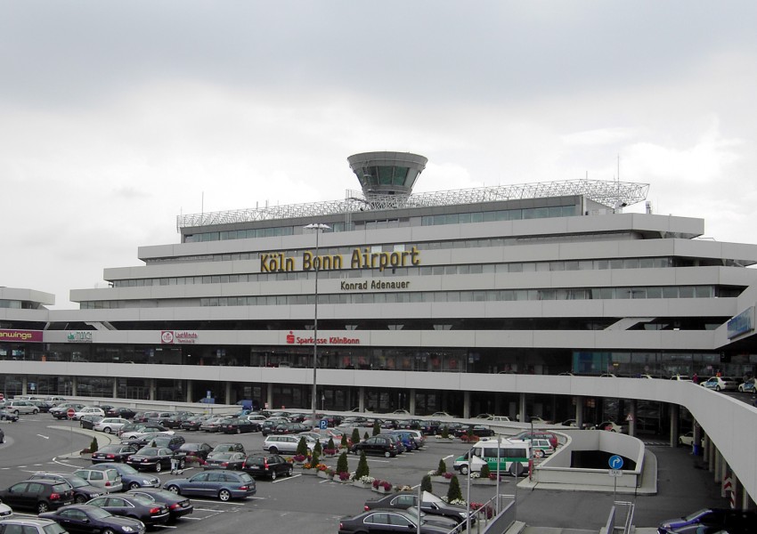Отложиха всички полети на летището в Кьолн заради подозрителен пътник