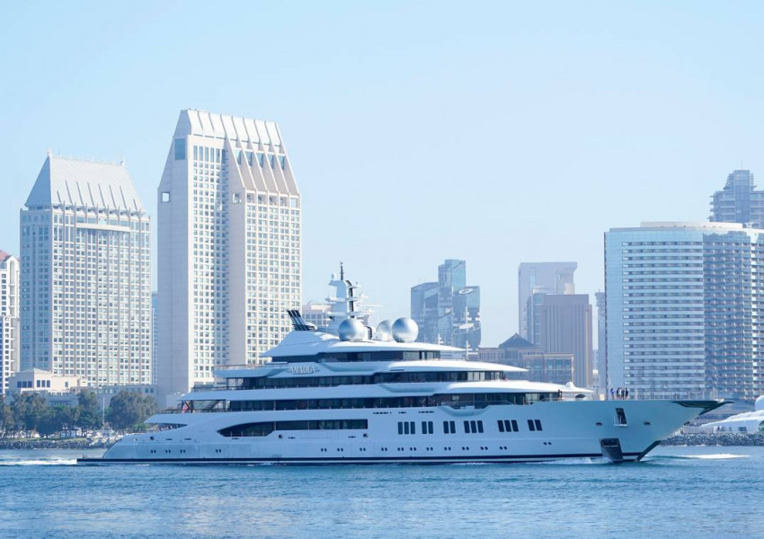 Сан Диего: САЩ отнеха в Европа огромна яхта от руски олигарх и си я откараха у "дома"