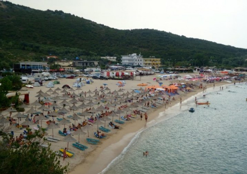 Хотелиери се стреляха в спор за плаж и чадъри в Албания, четирима са убити