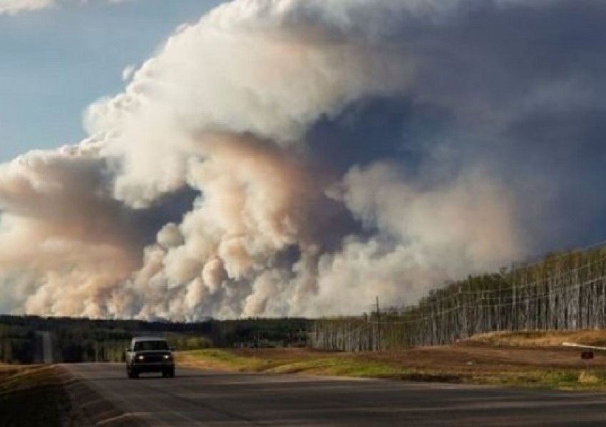Пожарът в Канада обхвана още една провинция