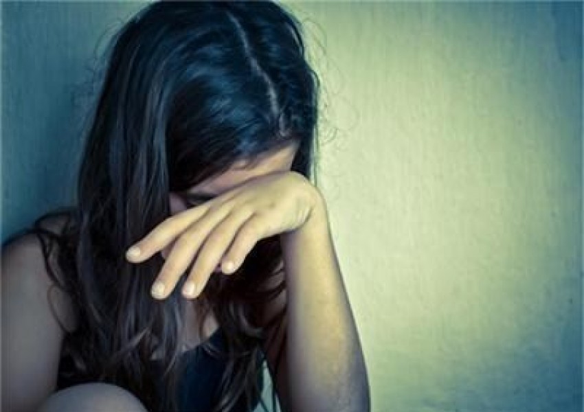 Родители принудили 14-годишната си дъщеря да проституира