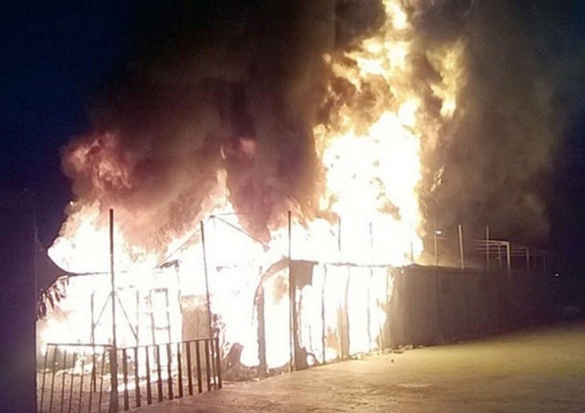 Близо 4000 мигранти избягаха от лагер на остров Лесбос