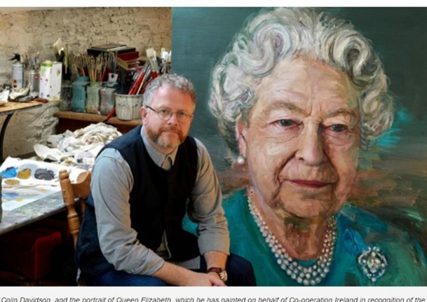 Кралицата представи новия си портрет в Лондон