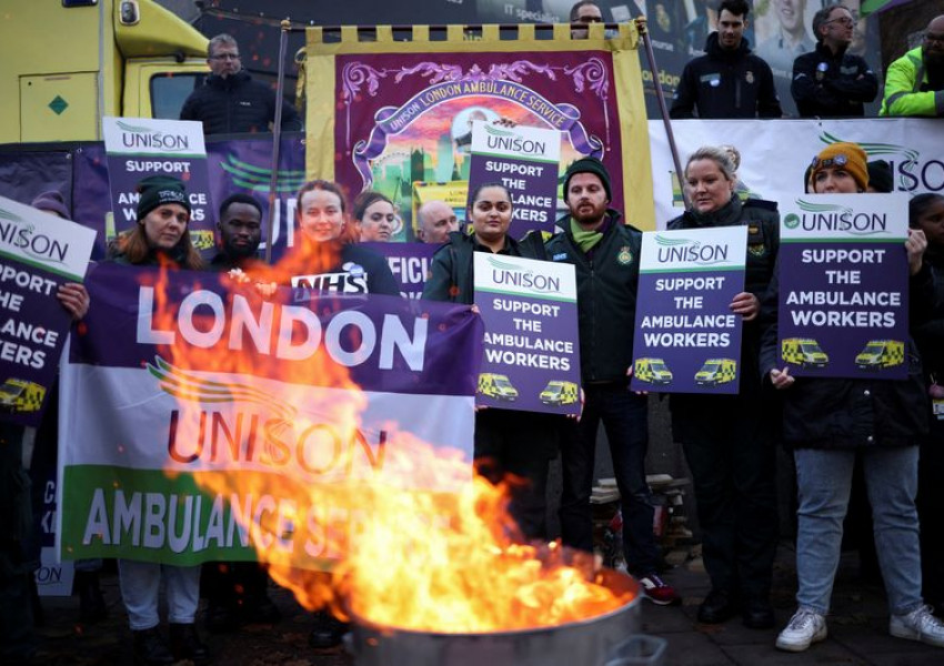 Британското правителство ще регулира стачките в най-важните сектори за страната