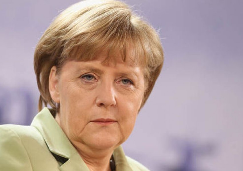 Над 90% от германците обвиняват Меркел за провала на партията й