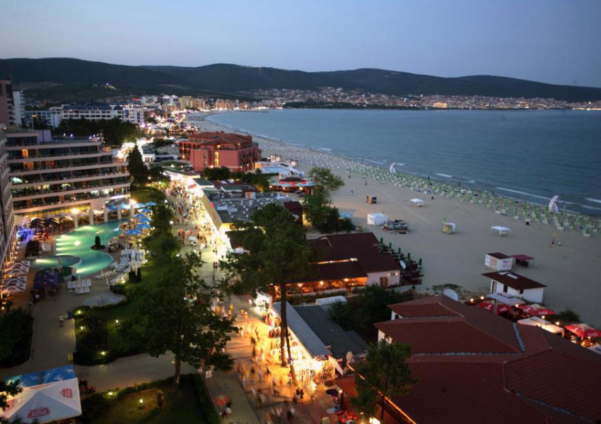 "The Sun": Мафията в България използва непълнолетни момичета, за да мами пияни британци