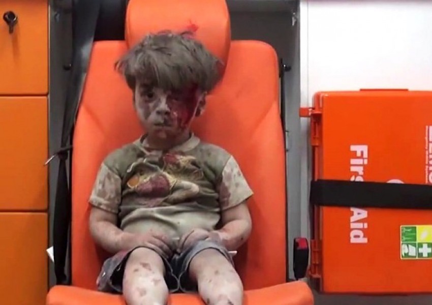 Алекс към Обама: Доведете сирийското момче вкъщи (ВИДЕО)