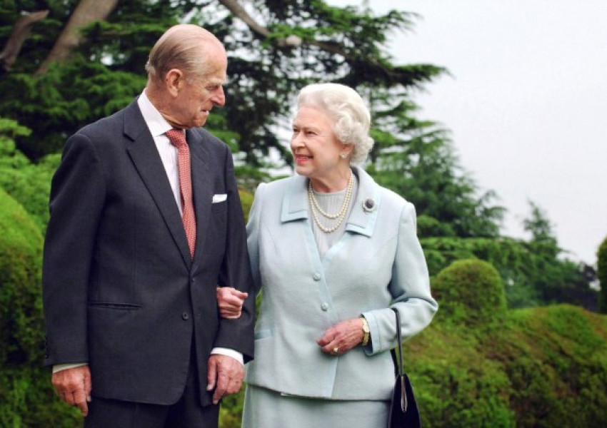Волята на принц Филип да остане в тайна, за да защити „достойнството“ на кралицата 