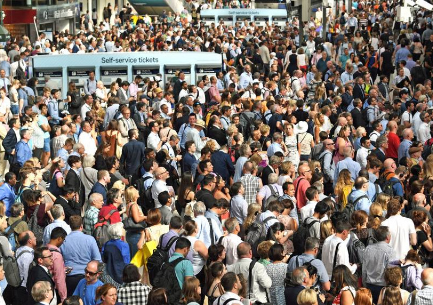 Хаос на Waterloo заради жегите