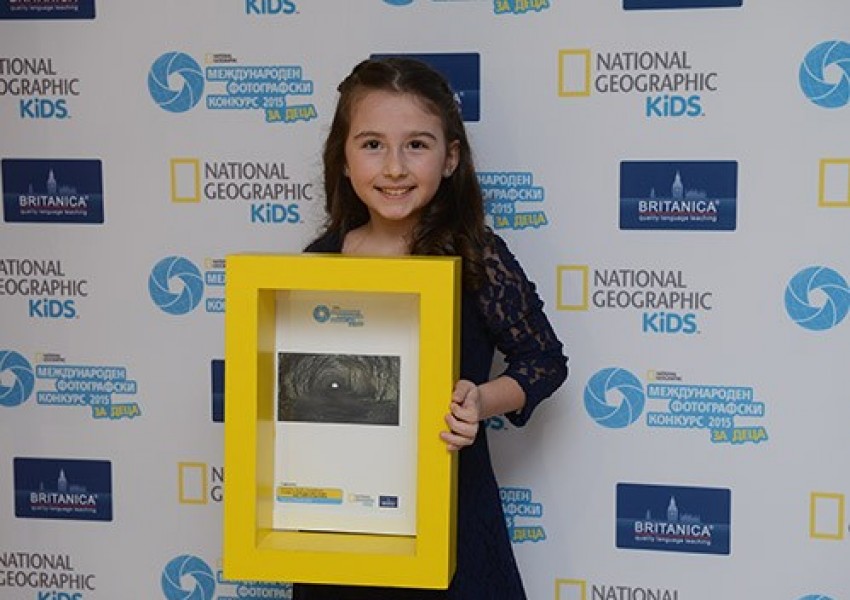 Българче спечели първо място на Международен детски фотографски конкурс на National Geographic
