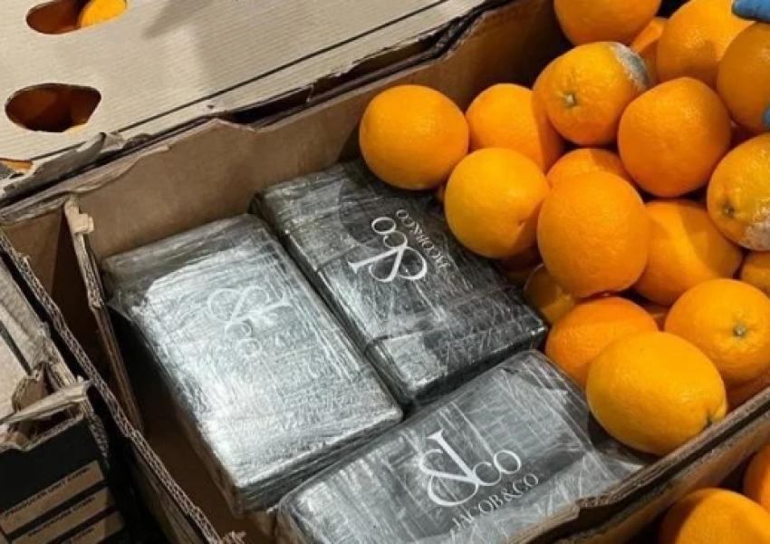Лондон: Полицията задържа кокаин за 22 млн. паунда укрит в кашони с портокали от Колумбия