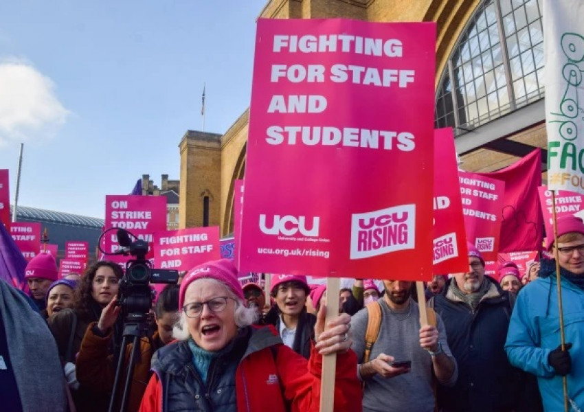 Стачките във Великобритания продължават, наред са университетите и колежите 