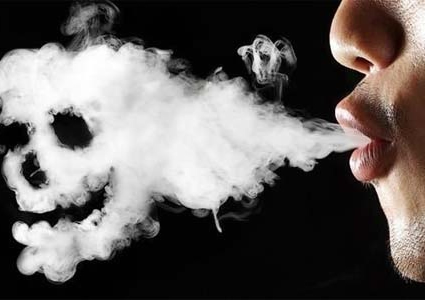 Защо пушачите не трябва да игнорират хроничната си кашлица?