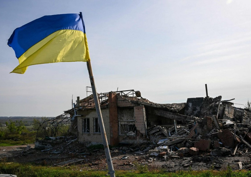 Украйна продължава да напредва и вече има пробиви и в четирите анексирани нейни територии от Русия