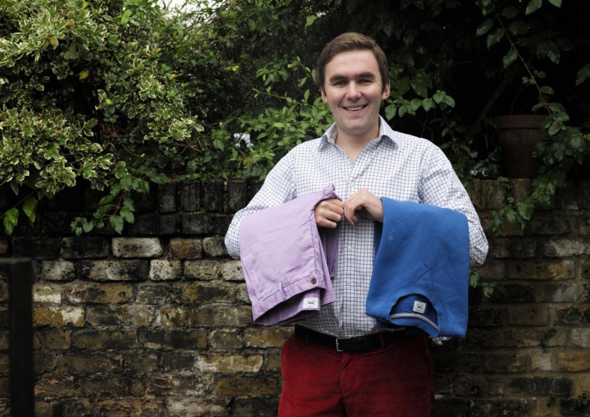 Пуловер с 30-годишна гаранция създаде британски дизайнер