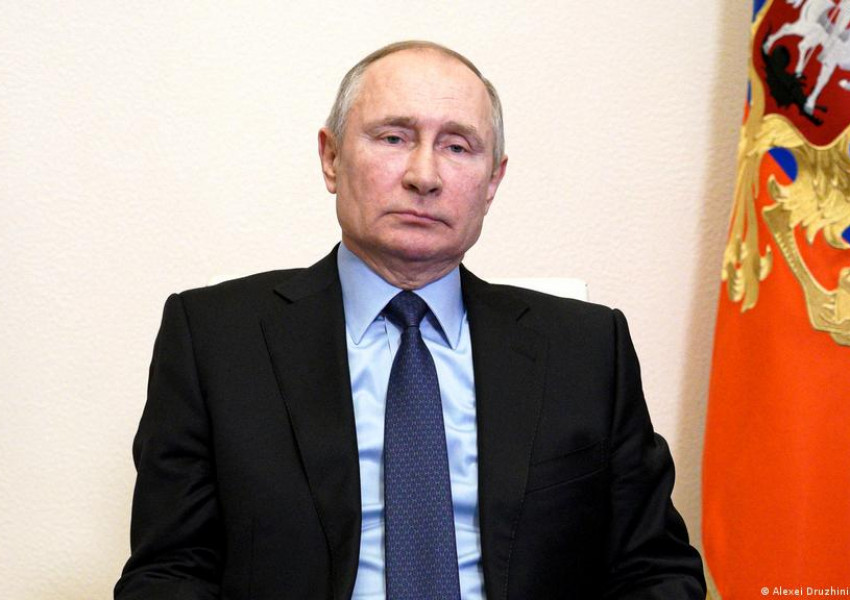 Владимир Путин под карантина заради контакти със заразени от коронавирус. Болен ли е? 