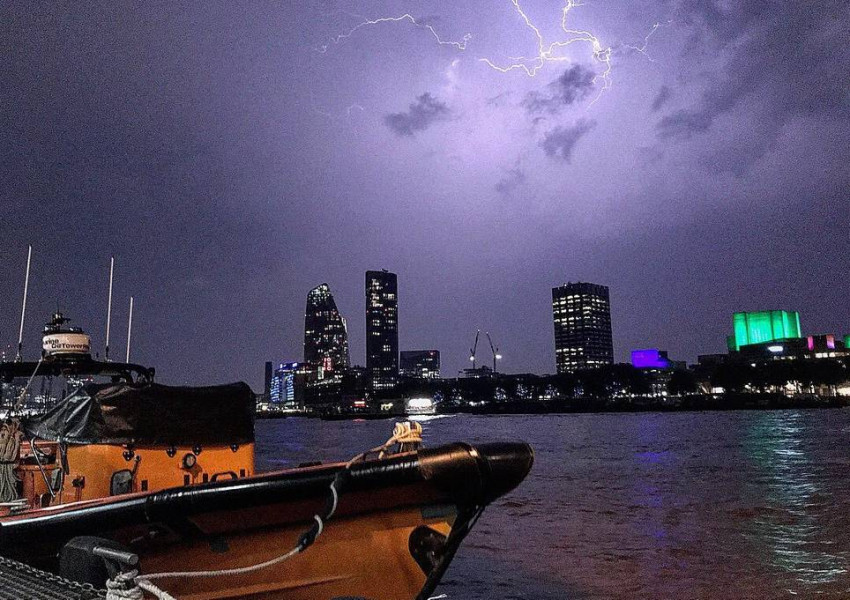 Топло време през седмицата, бури и дъжд през уикенда